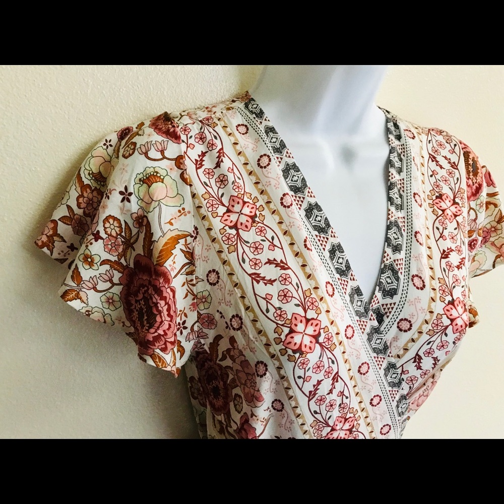 Beautiful bohemian wrap dress - Picture 7 of 10